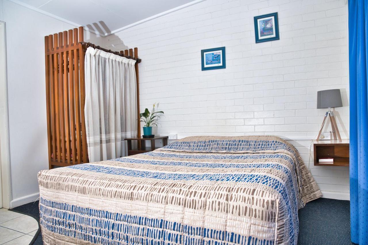 Motel Myall Далби Екстериор снимка