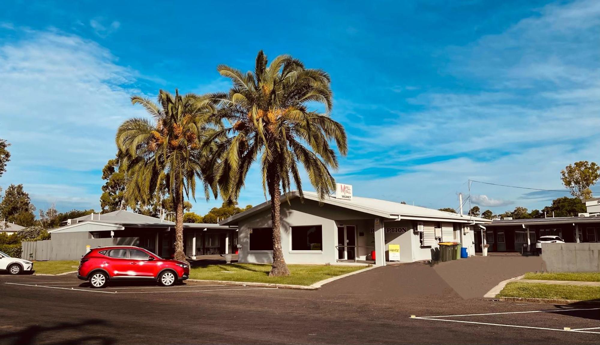 Motel Myall Далби Екстериор снимка